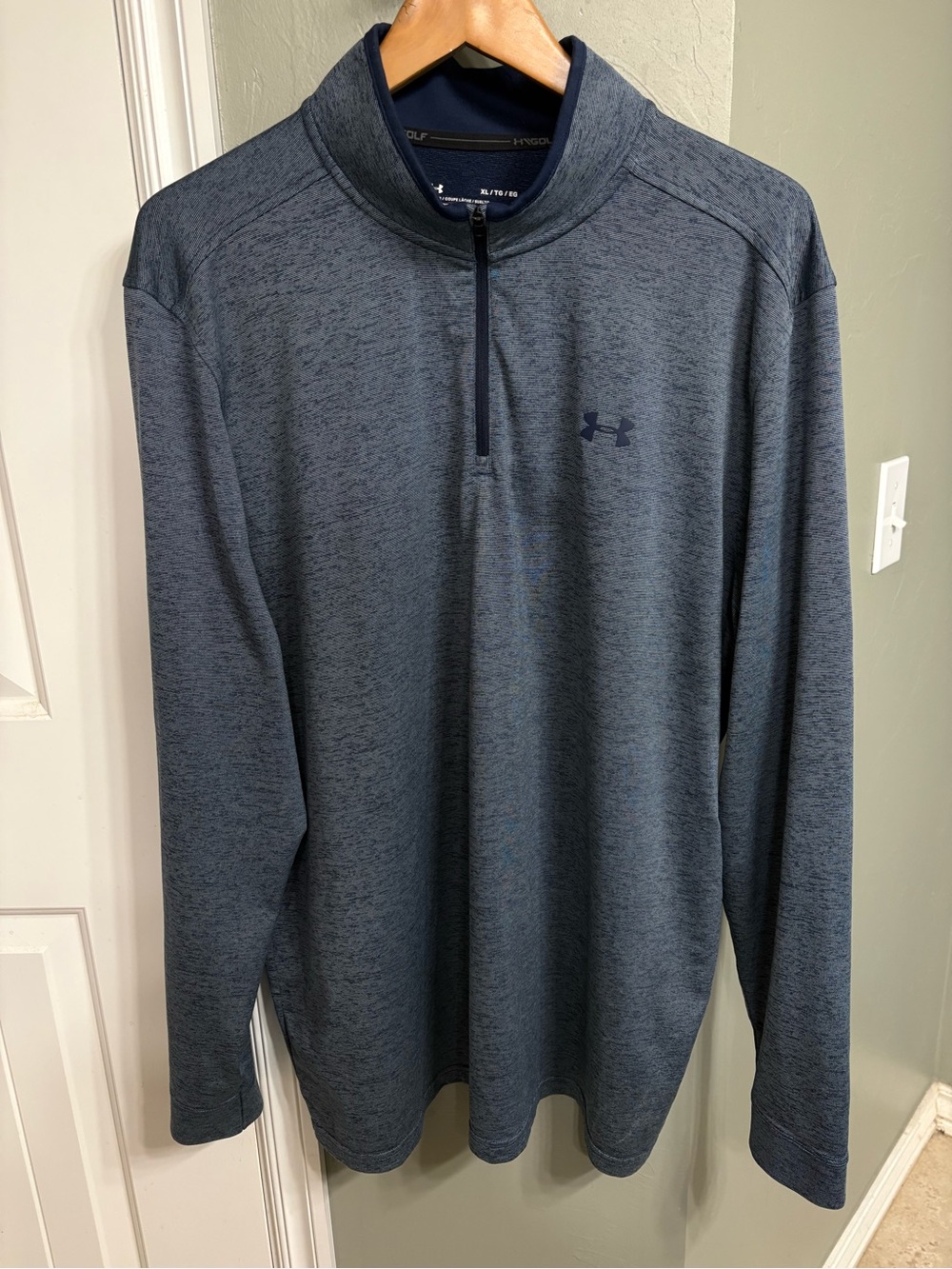 Under Armour Men’s Navy Heather 1/4 Zip Performance Pullover